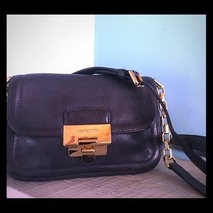 MICHAEL KORS CROSSBODY, NAVY LEATHER W/ GOLD